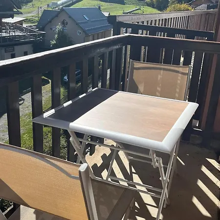 6 Personnes Avec Balcon, Wifi Et Parking - Fr-1-263-630 Apartment